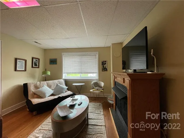 $2,100 | 42 North Main Street, Unit A, Mars Hill, NC 28754