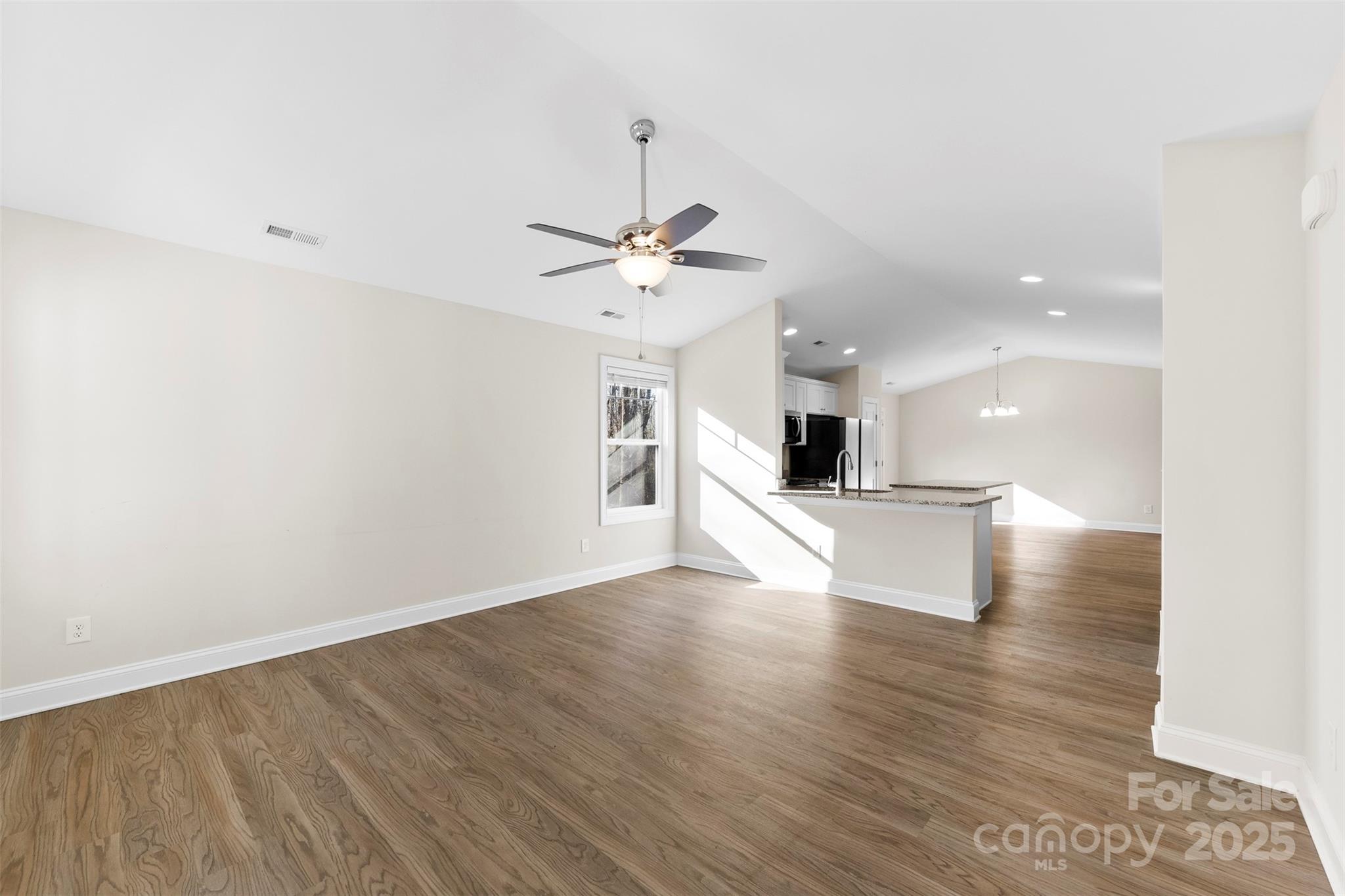 112 Springfield Road Statesville, NC 28625 - Photo 6 of 45