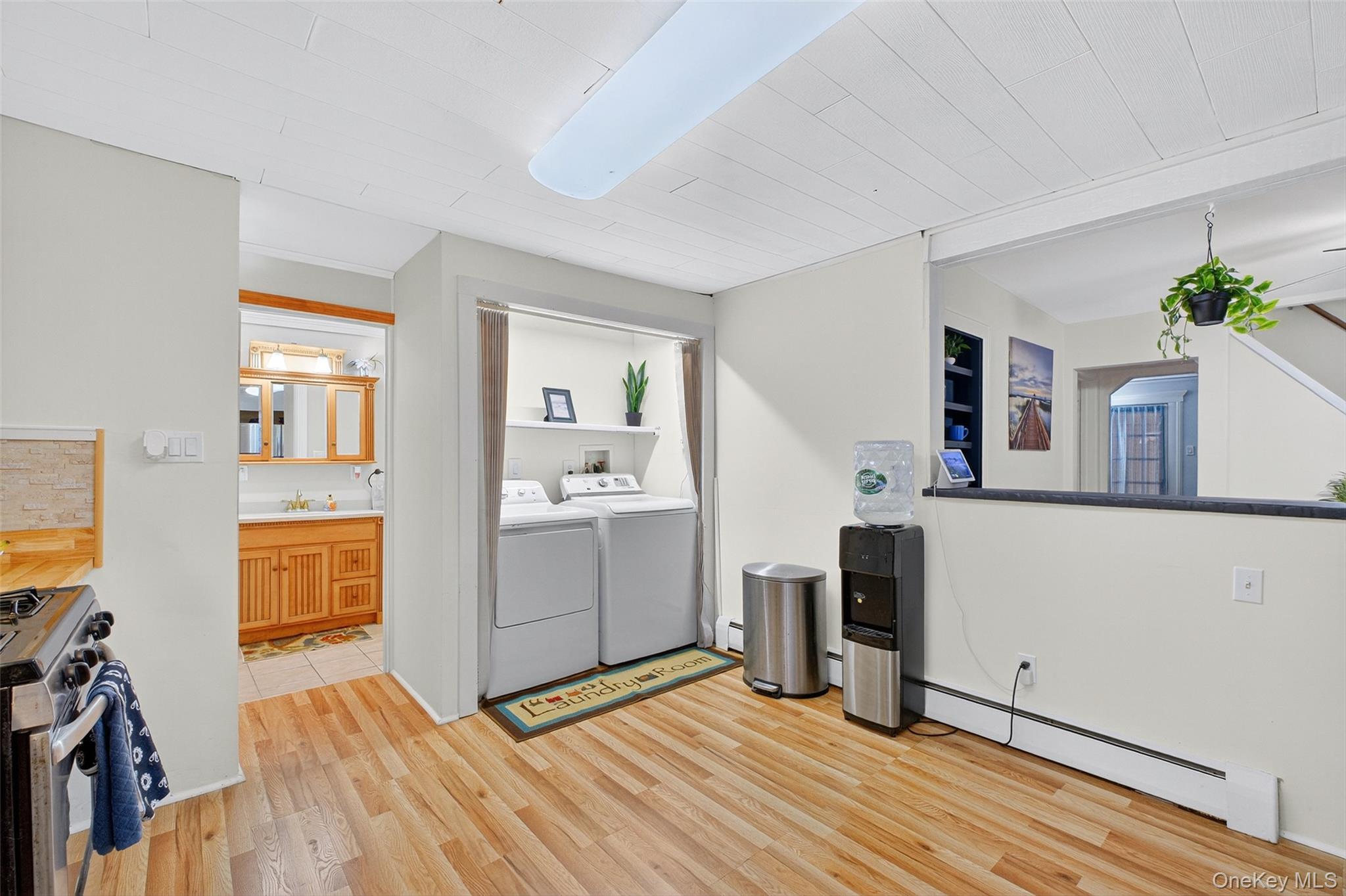 20 Heathcote Road Carmel, NY 10512 - Photo 11 of 31 Convenient laundry area on first level.