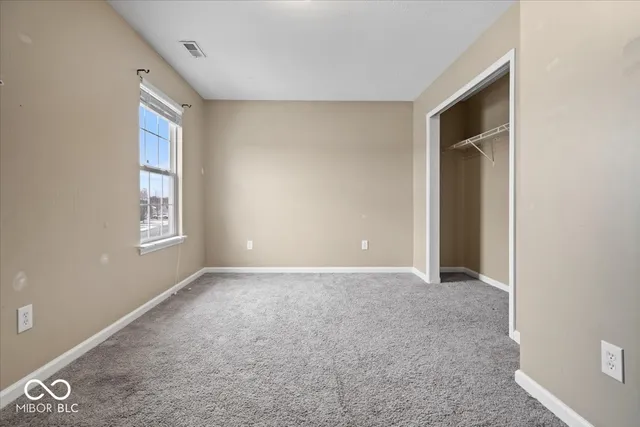 $314,900 | 10528 Hunters Crossing Boulevard, Indianapolis, IN 46239