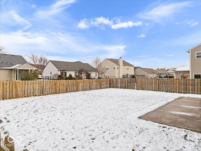 $314,900 | 10528 Hunters Crossing Boulevard, Indianapolis, IN 46239