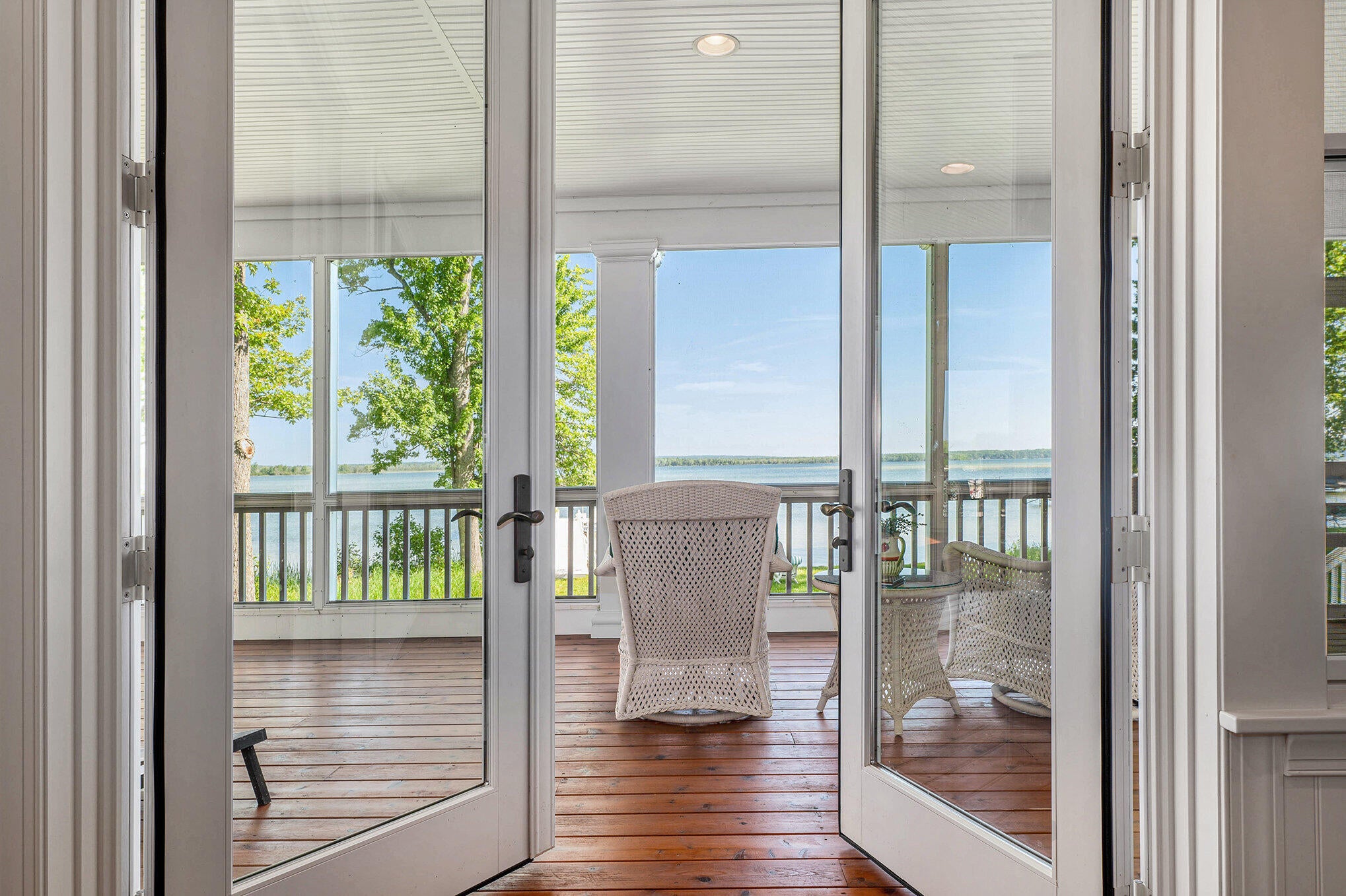 11284 Kings Point Road Alanson, MI 49706 - Photo 11 of 71 Gallery Image 11