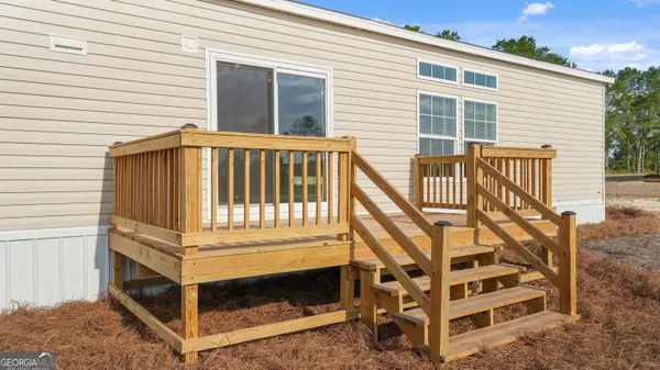 $243,000 | 819 Hires, Jesup, GA 31545