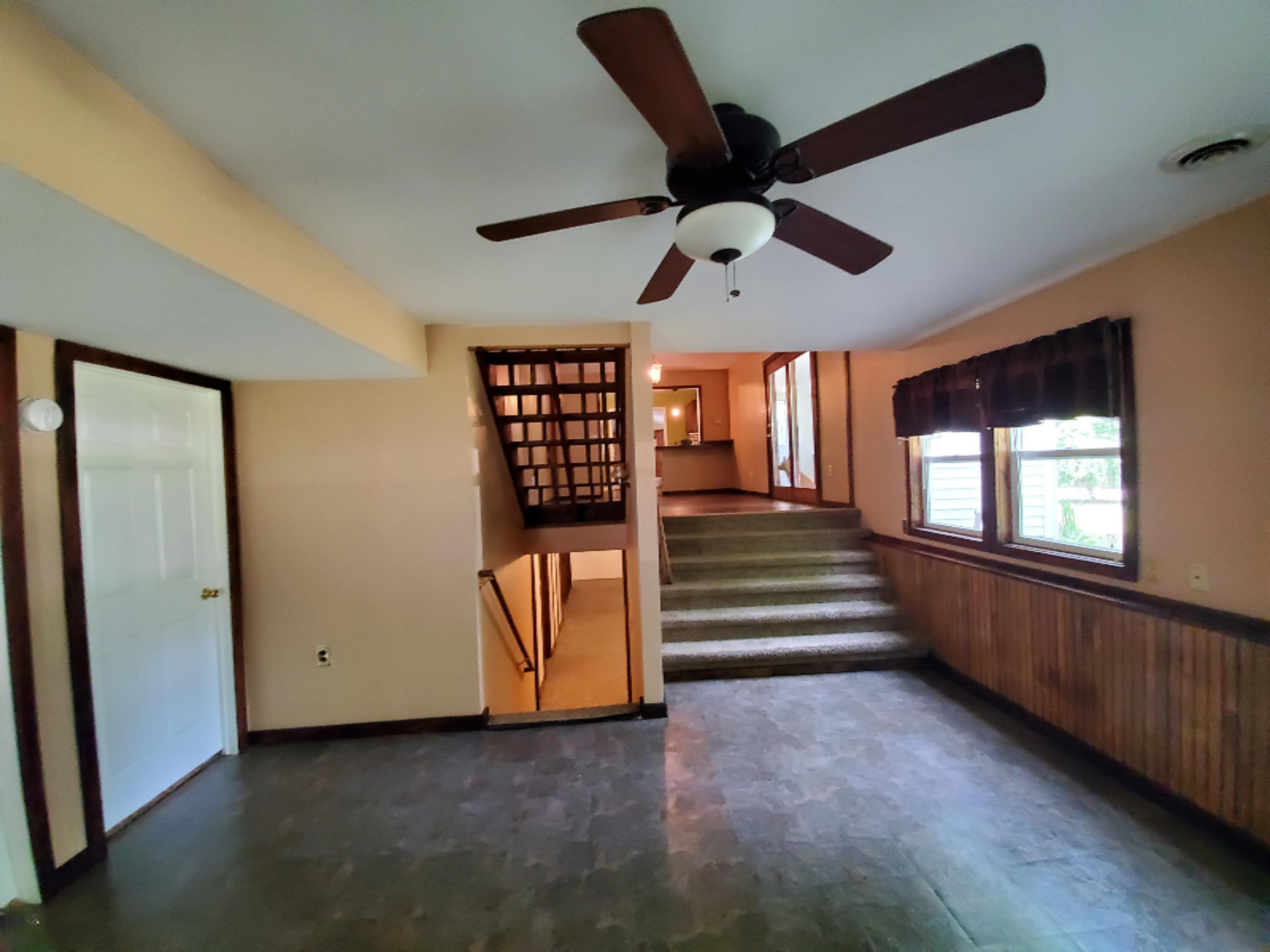 558 Brooks Road North Muskegon, MI 49442 - Photo 14 of 44 20190812_111020