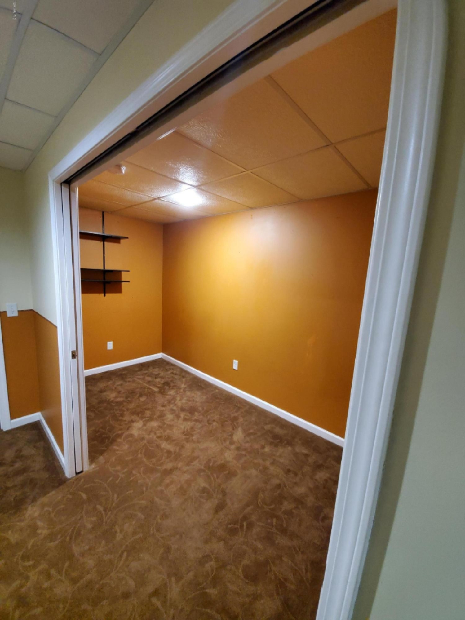 558 Brooks Road North Muskegon, MI 49442 - Photo 27 of 44 20190812_110635