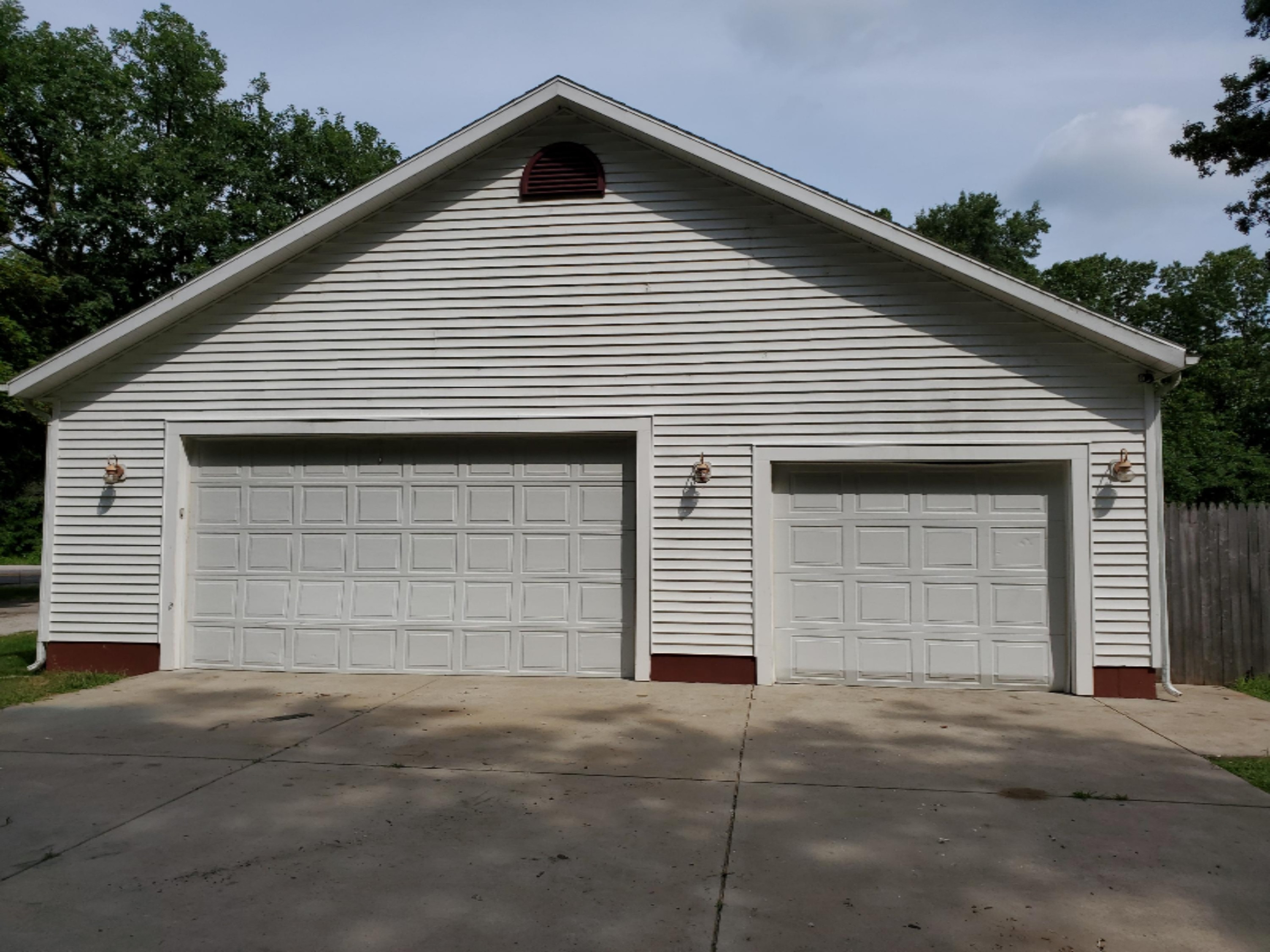 558 Brooks Road North Muskegon, MI 49442 - Photo 30 of 44 20190812_114921