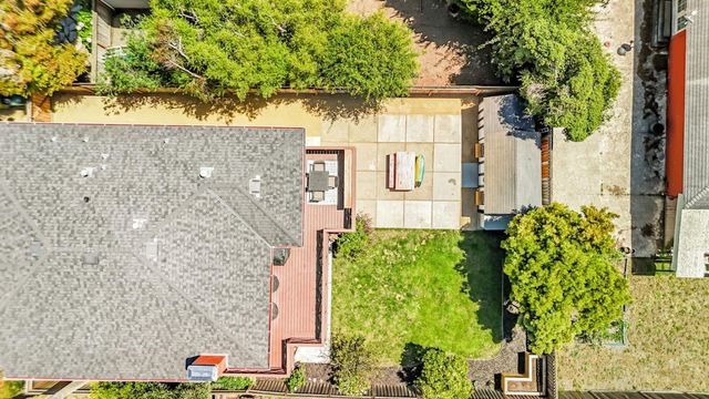 $1,500,000 | 908 Bancroft Avenue, Half Moon Bay, CA 94019