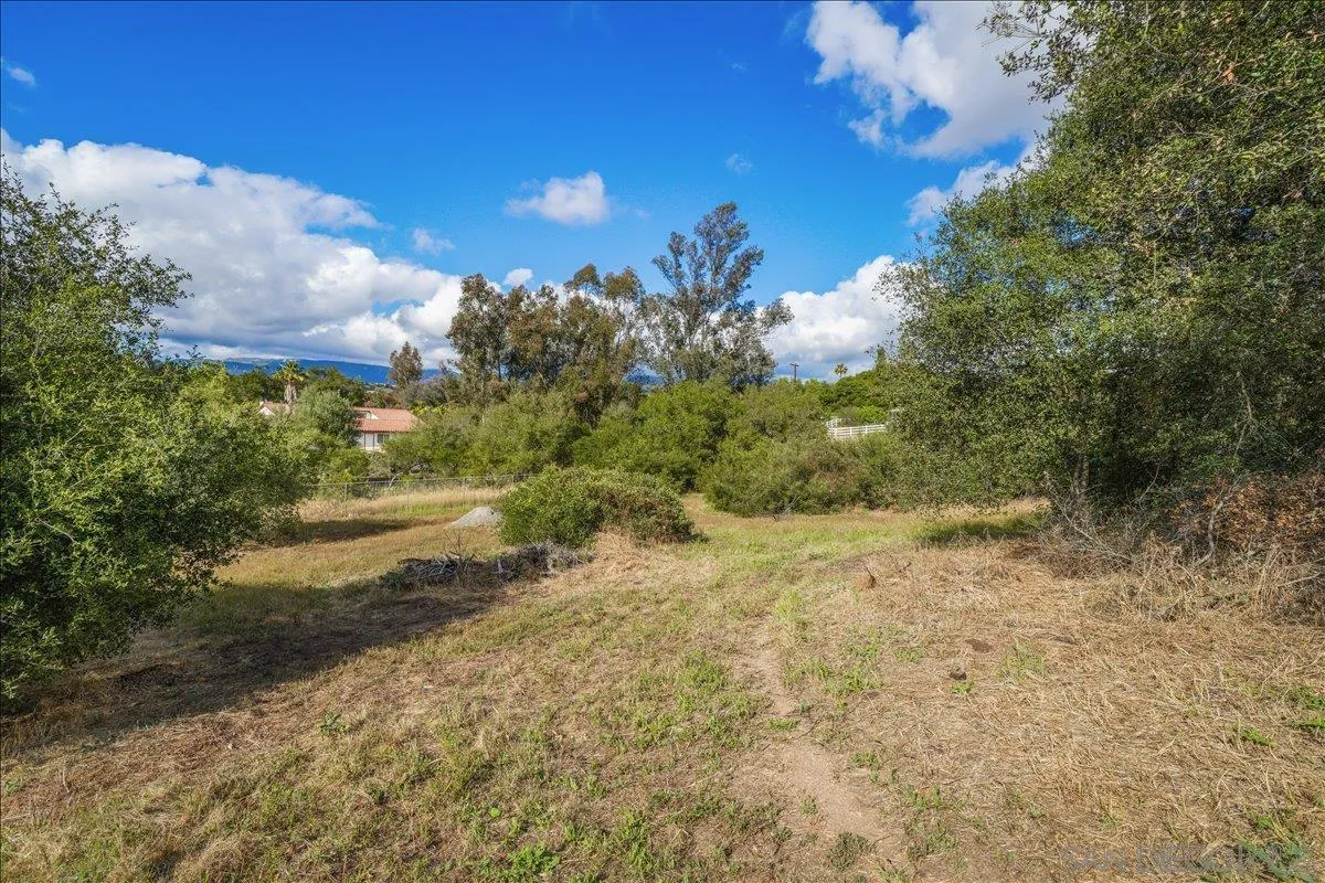 15140 Cool Valley Road Valley Center, CA 92082 - Photo 41 of 46