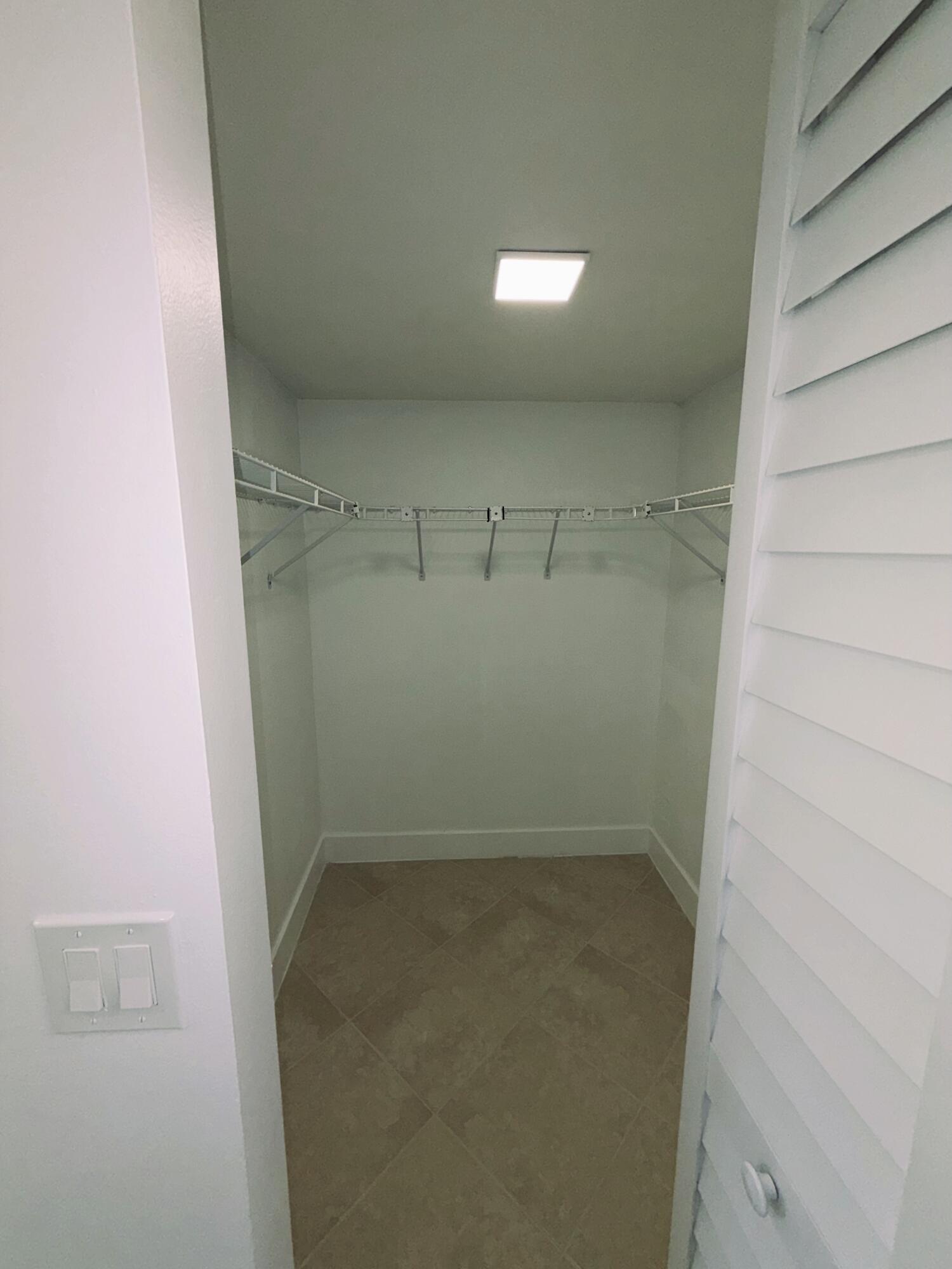 2900 Fiore Way Delray Beach, FL 33445 - Photo 15 of 37 IMG_0840