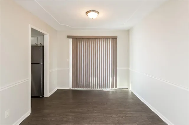 $2,065 | 6610 Northwest Graden Road, Kansas City, MO 64152