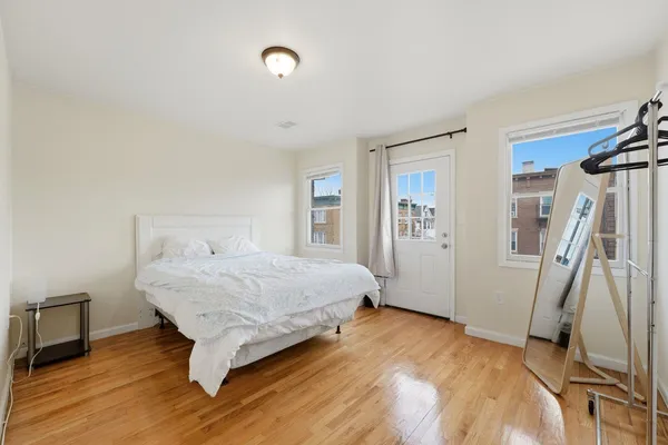 $2,350 | 499 Ocean Avenue, Unit 2, Jersey City, NJ 07305