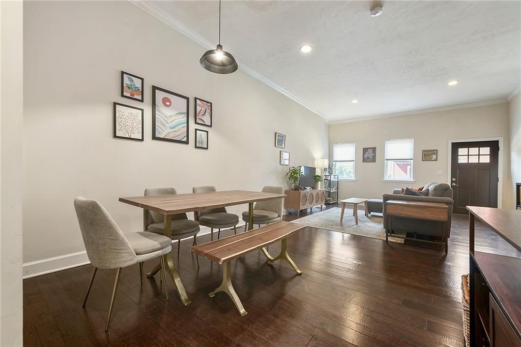 113 42nd Street Pittsburgh, PA 15201 - Photo 13 of 39 a living room with furniture and wooden floor