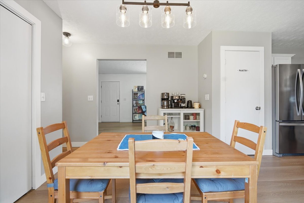 206 East Irving Street Normal, IL 61761 - Photo 8 of 22