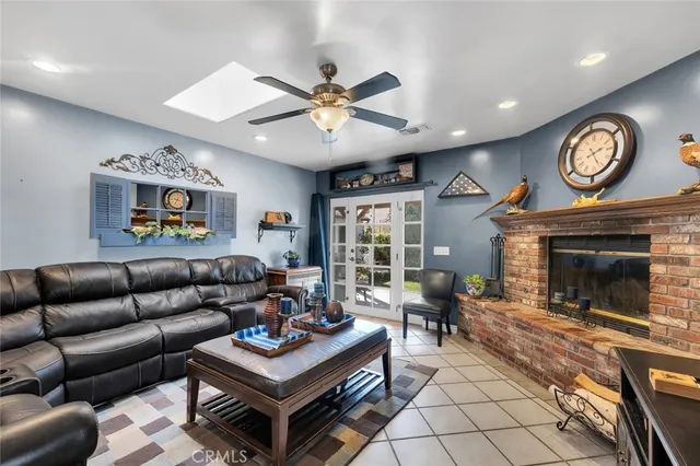 $950,000 | 10227 Quill Avenue, Sunland, CA 91040