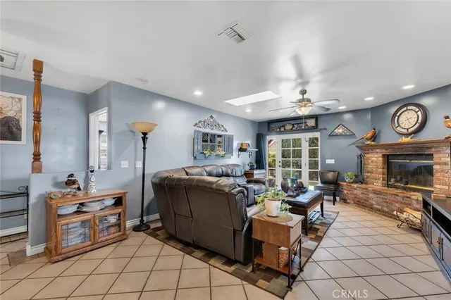 $950,000 | 10227 Quill Avenue, Sunland, CA 91040