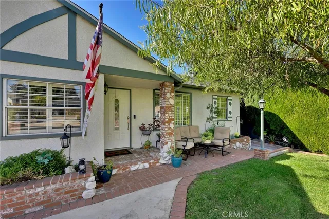 $950,000 | 10227 Quill Avenue, Sunland, CA 91040