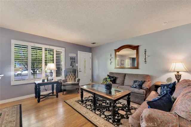 $950,000 | 10227 Quill Avenue, Sunland, CA 91040