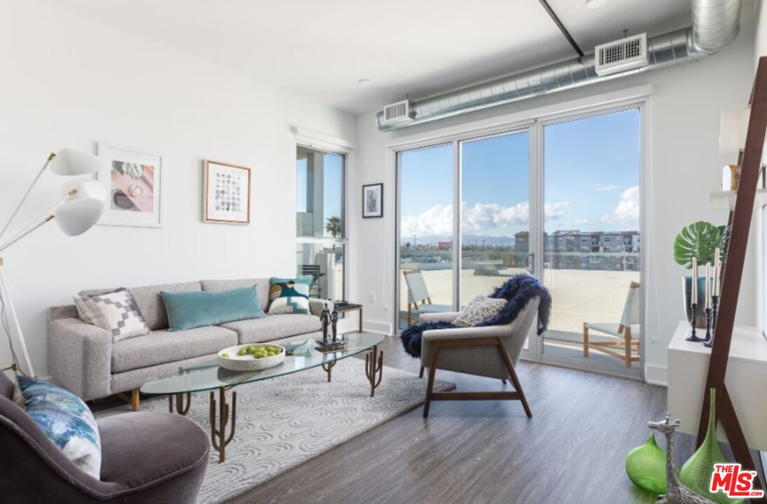 4210 Del Rey Avenue, Unit 316 Marina del Rey, CA 90292 - Photo 9 of 10