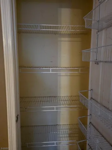 $2,600 | 430 Ellison Street, Paterson, NJ 07501