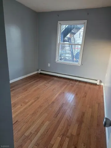 $2,600 | 430 Ellison Street, Paterson, NJ 07501