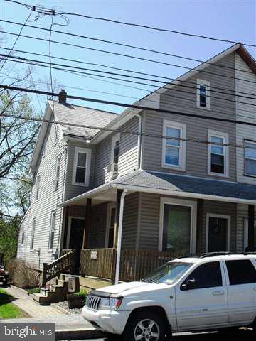 427 North Spring Street Middletown, PA 17057 - Photo 1 of 13 Gallery Image 1