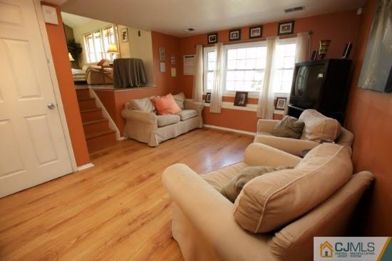 18 Venus Road Old Bridge, NJ 08879 - Photo 7 of 24 Gallery Image 7