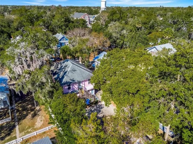 $420,000 | 225 North Sans Souci Avenue, Deland, FL 32720