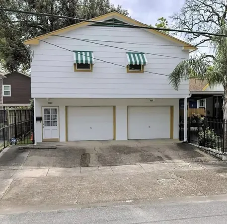 $1,400 | 2448 White Oak Drive, Houston, TX 77009