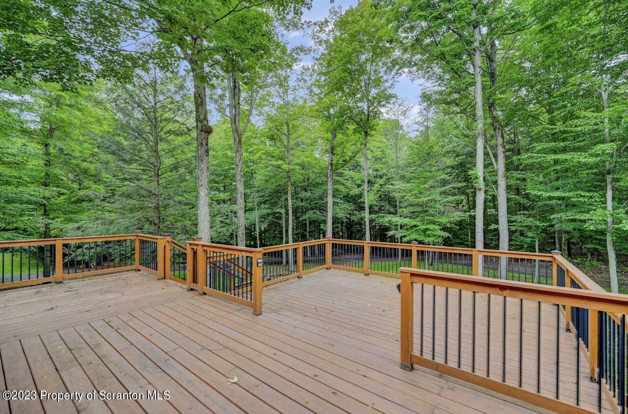61 Lillie Road Waymart, PA 18472 - Photo 8 of 83 Gallery Image 8