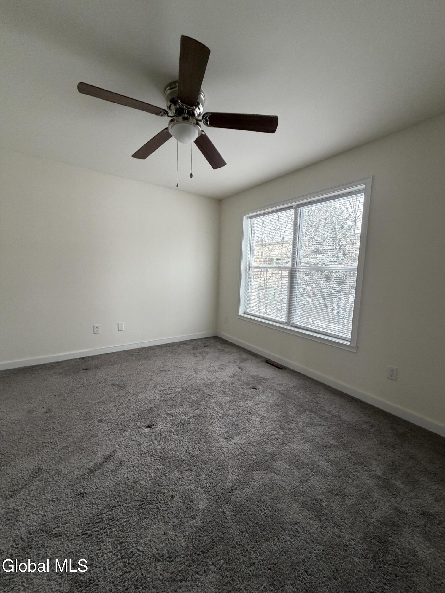 36 Vly Road, Unit 38B Colonie, NY 12205 - Photo 18 of 20 IMG_0418