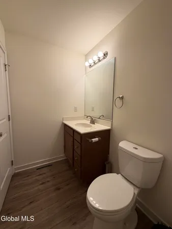 $2,300 | 36 Vly Road, Unit 38B, Colonie, NY 12205