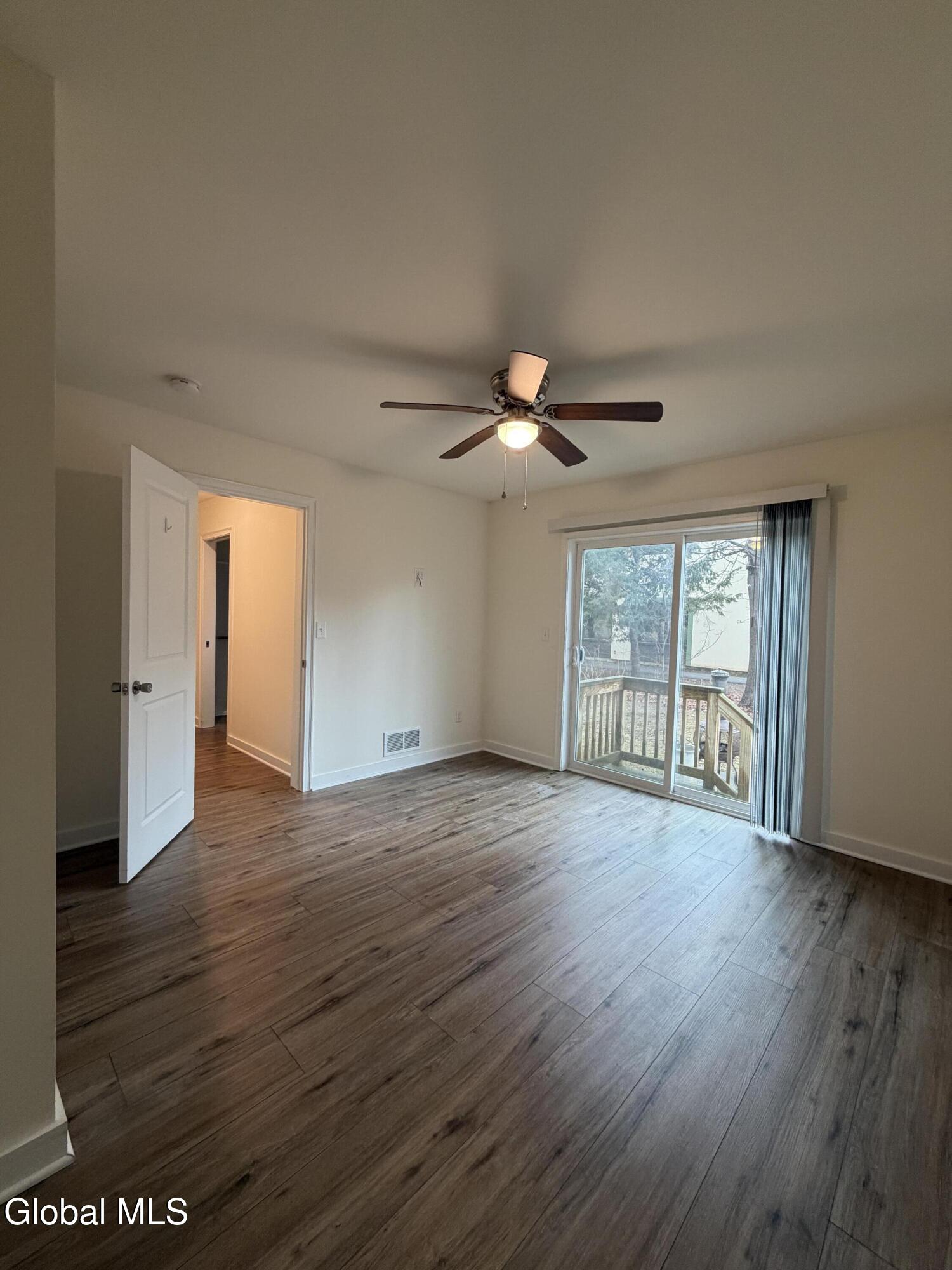36 Vly Road, Unit 38B Colonie, NY 12205 - Photo 9 of 20 First floor bedroom