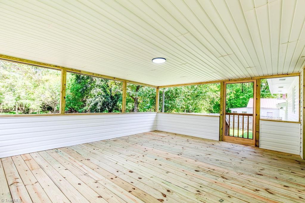 108 Mayfair Road Lexington, NC 27292 - Photo 16 of 19 Gallery Image 16