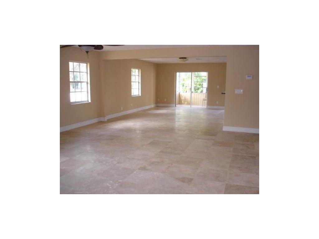 715 Banyan Road Vero Beach, FL 32963 - Photo 5 of 21 Gallery Image 5
