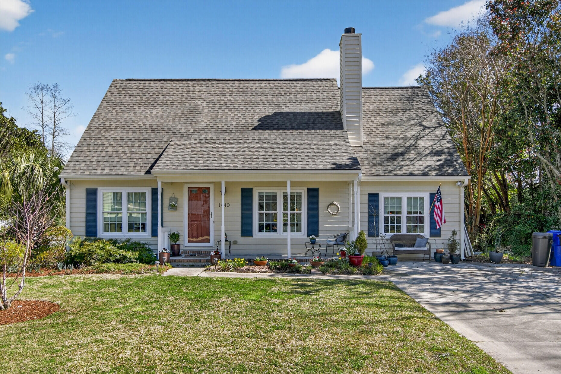 1440 Oak Landing Road Mount Pleasant, SC 29464 - Photo 1 of 51 01_1_mls