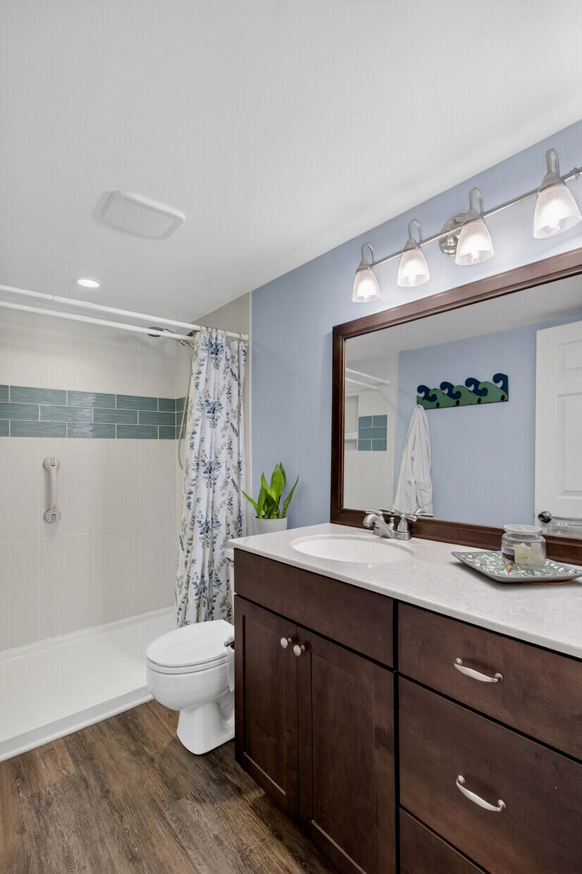 1440 Oak Landing Road Mount Pleasant, SC 29464 - Photo 22 of 51 21_21_mls