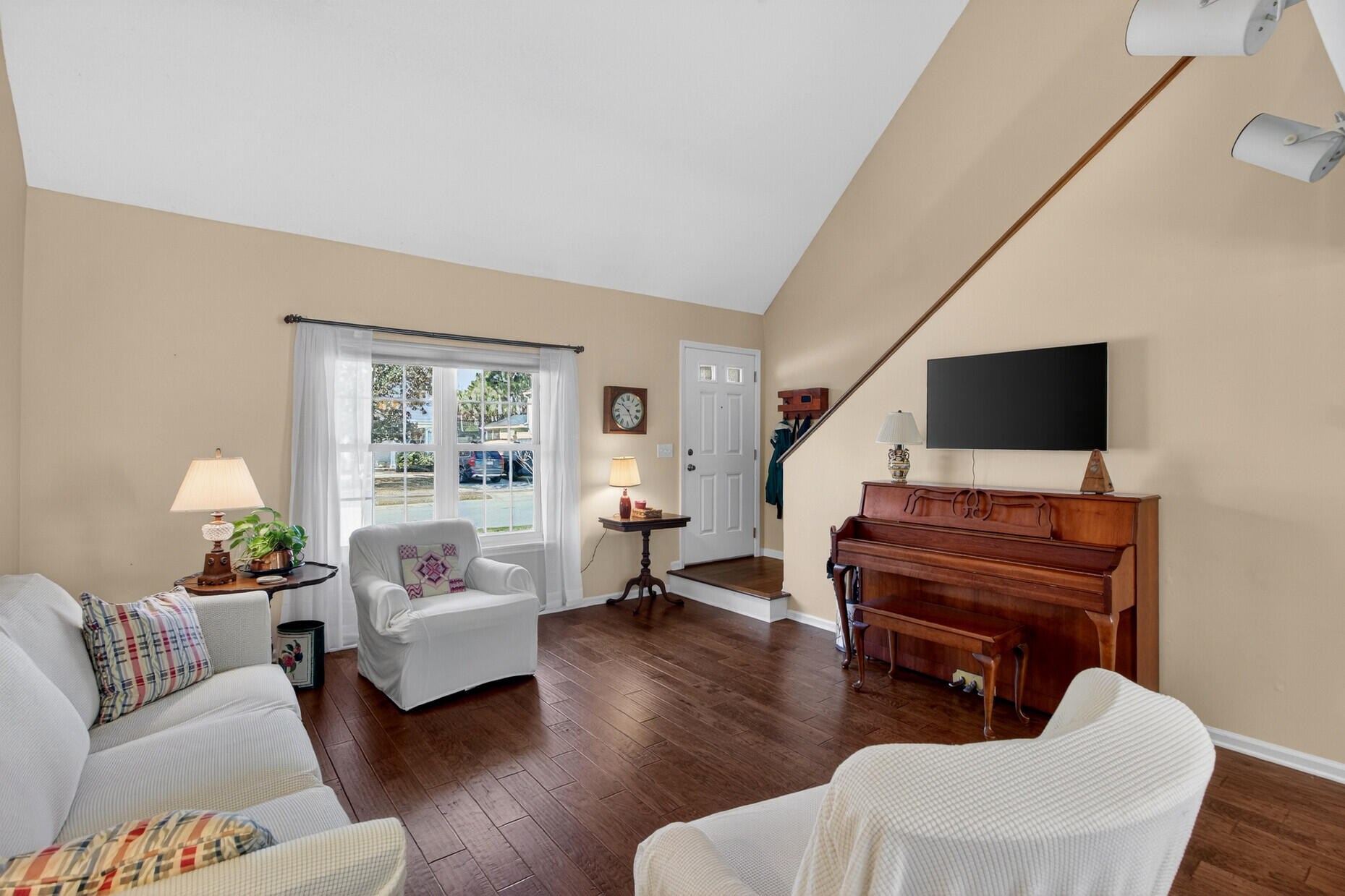 1440 Oak Landing Road Mount Pleasant, SC 29464 - Photo 7 of 51 10_10_mls