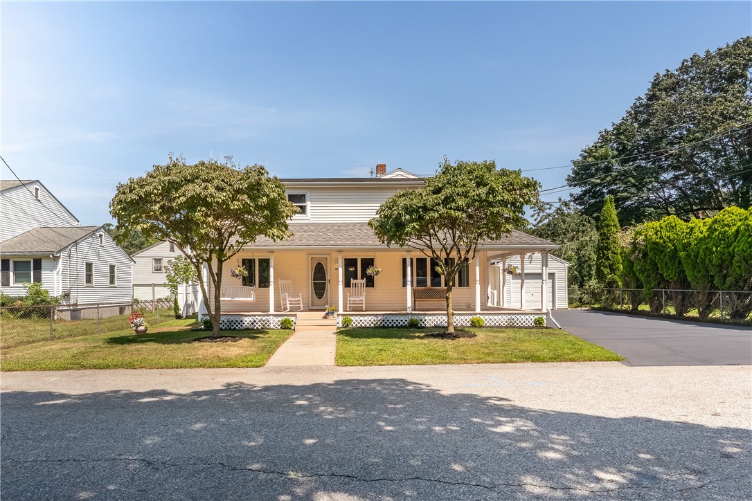 65 Seamans Street Woonsocket, RI 02895 - Photo 1 of 27 Gallery Image 1