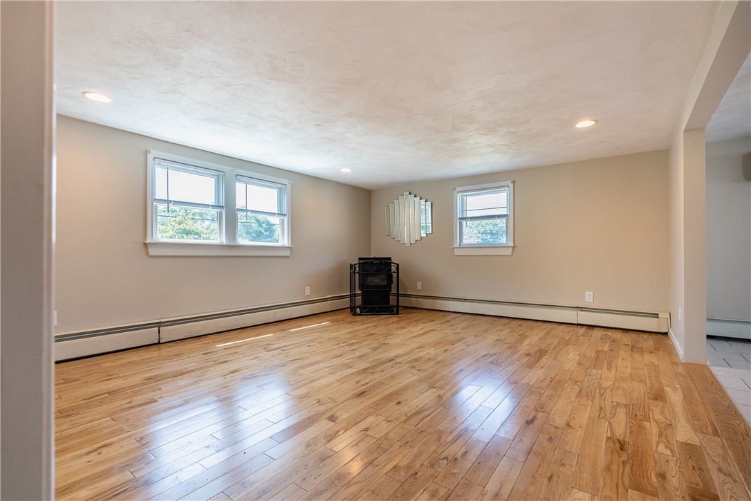 65 Seamans Street Woonsocket, RI 02895 - Photo 19 of 27 Gallery Image 19
