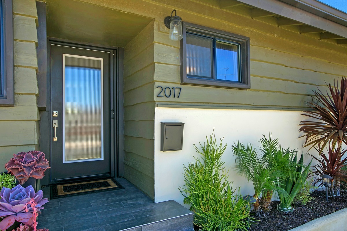 2017 Willis Road El Cajon, CA 92020 - Photo 3 of 25 Gallery Image 3