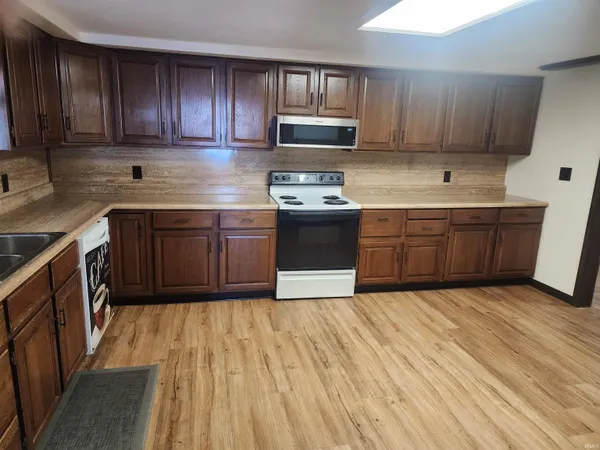 $183,000 | 3518 South Valley Avenue, Marion, IN 46953