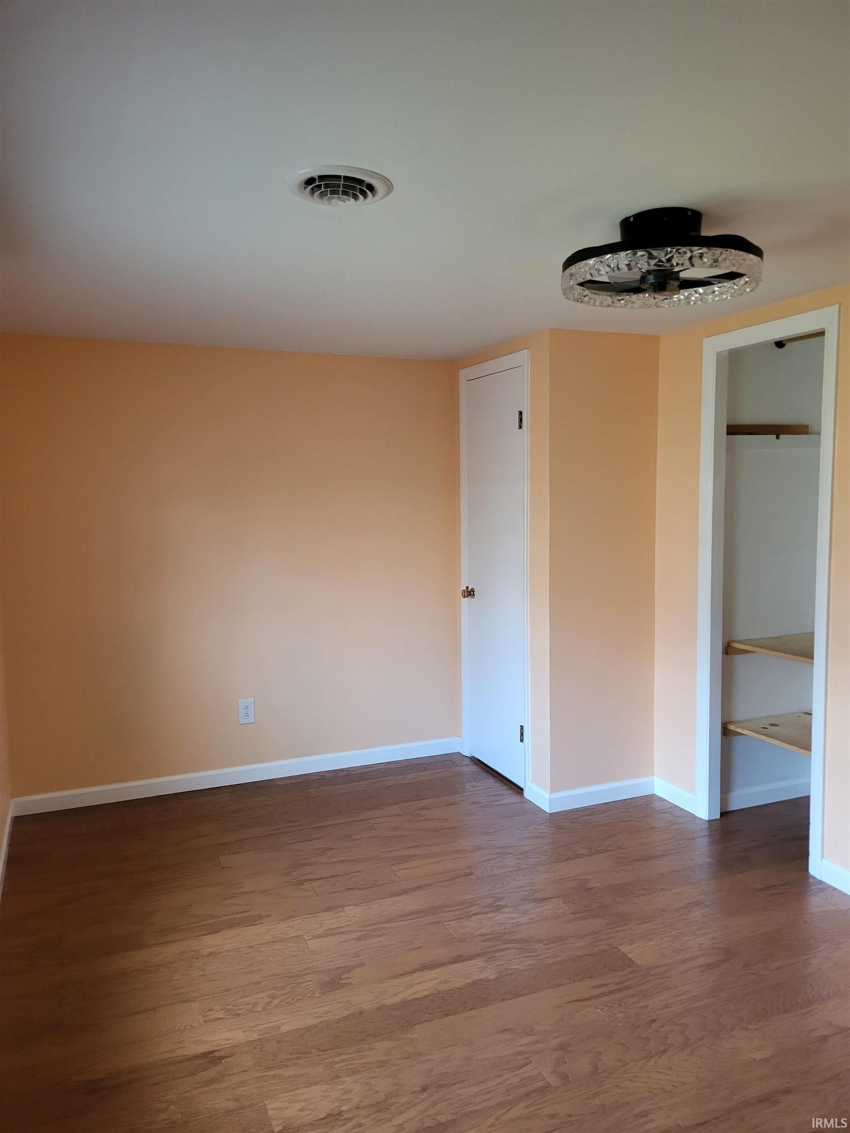 3518 South Valley Avenue Marion, IN 46953 - Photo 16 of 35