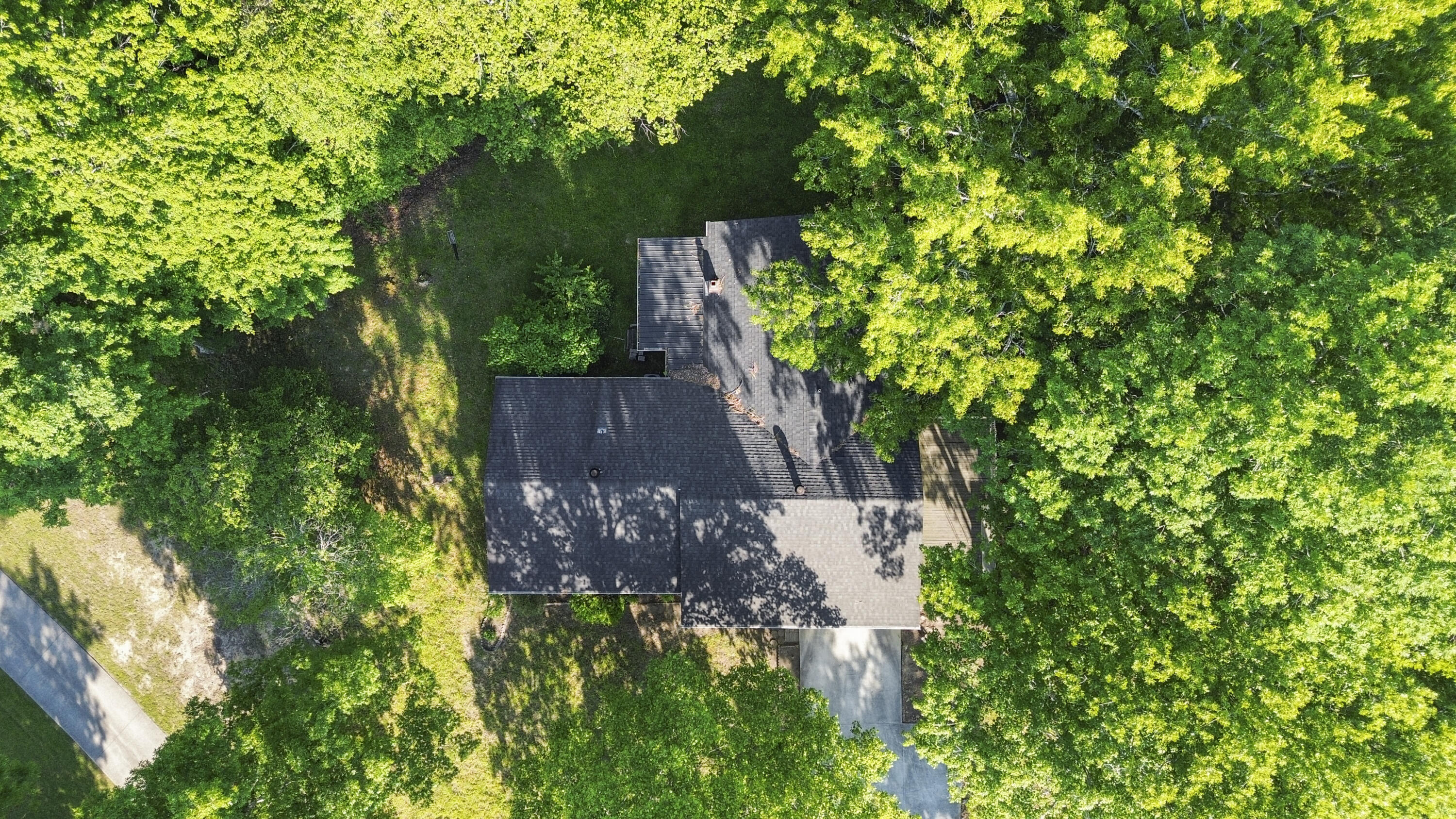 648 Murphy Ridge Road Stearns, KY 42647 - Photo 27 of 29 DJI_0268