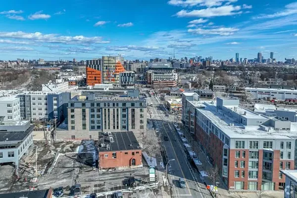 $4,800 | 365 Western, Unit 401, Boston, MA 02135