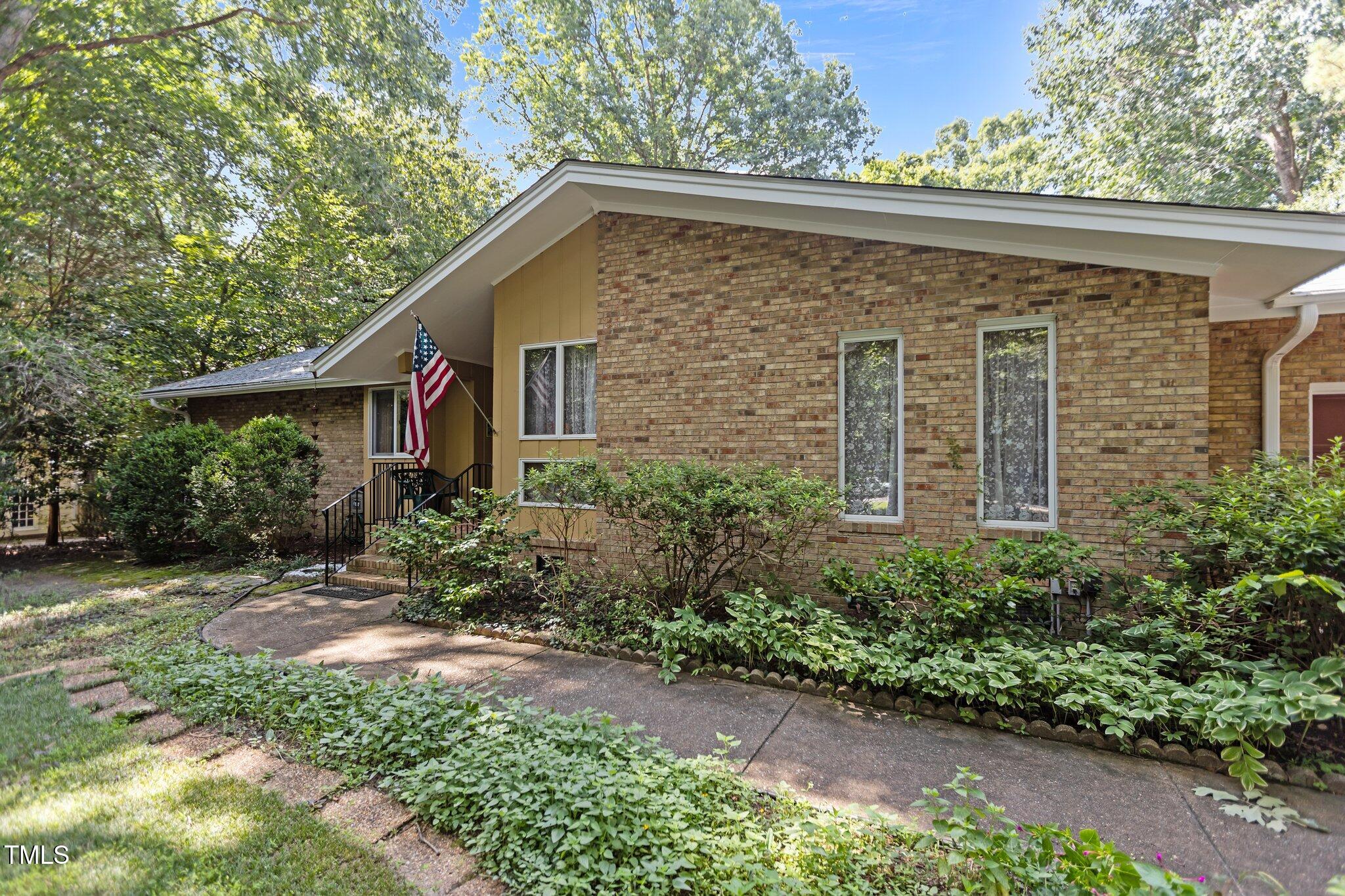 2836 Mattlyn Court Raleigh, NC 27613 - Photo 43 of 45 33a
