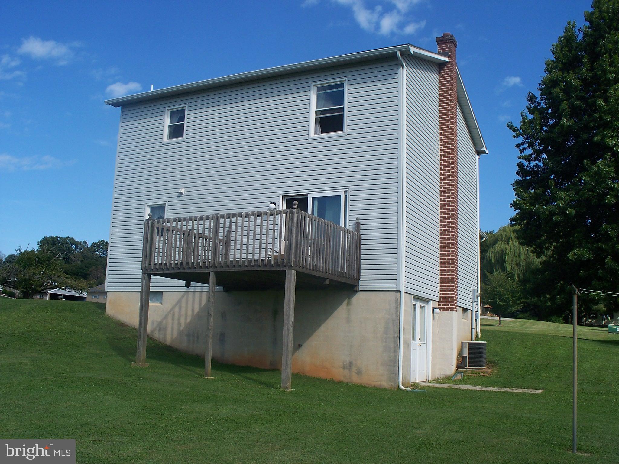 732 Old Commons Road Windsor, PA 17366 - Photo 7 of 30 Gallery Image 7