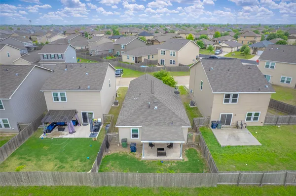 $215,000 | 109 Rainey Drive, Jarrell, TX 76537