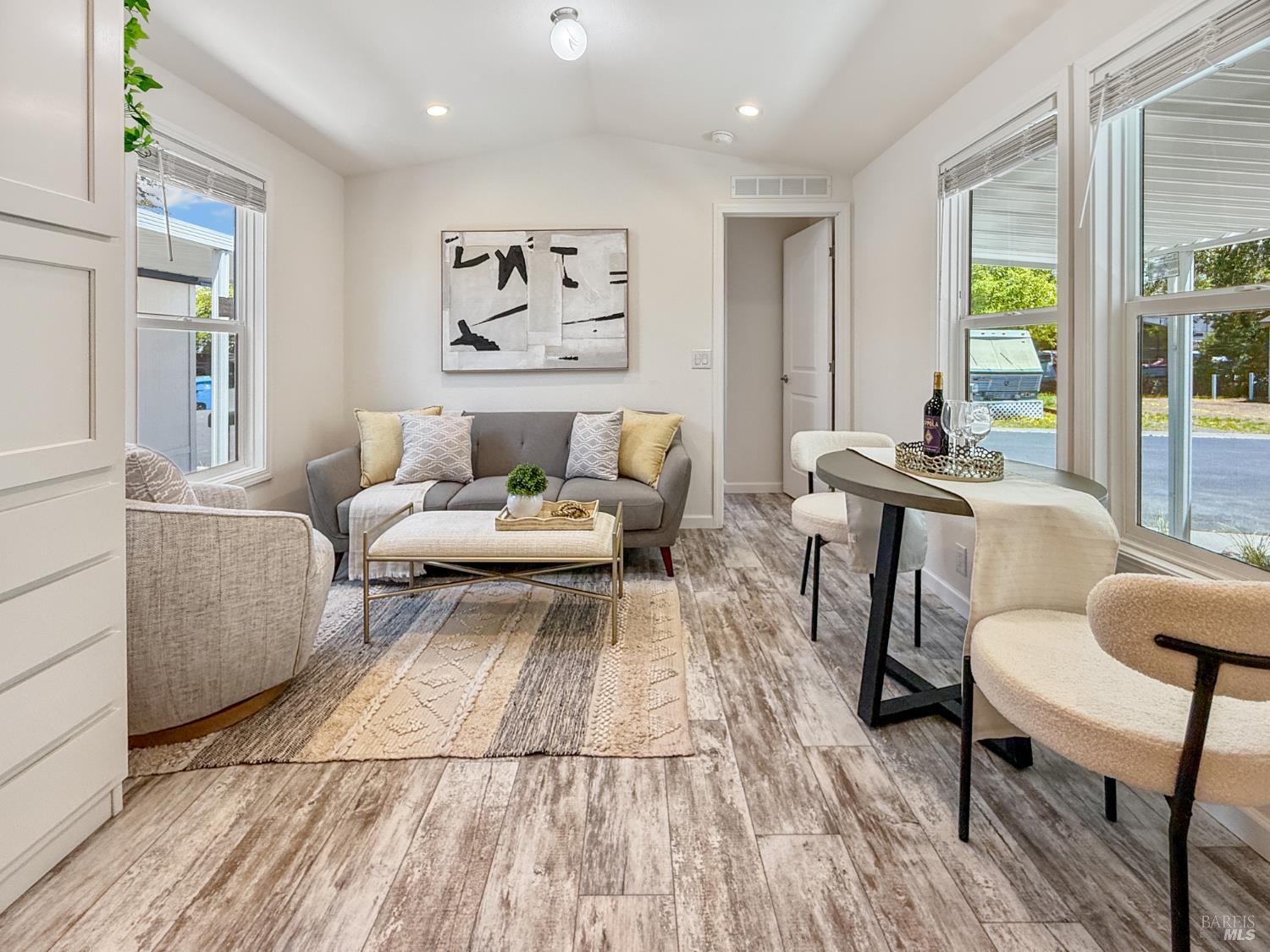101 Colgan Avenue, Unit 26 Santa Rosa, CA 95404 - Photo 8 of 18