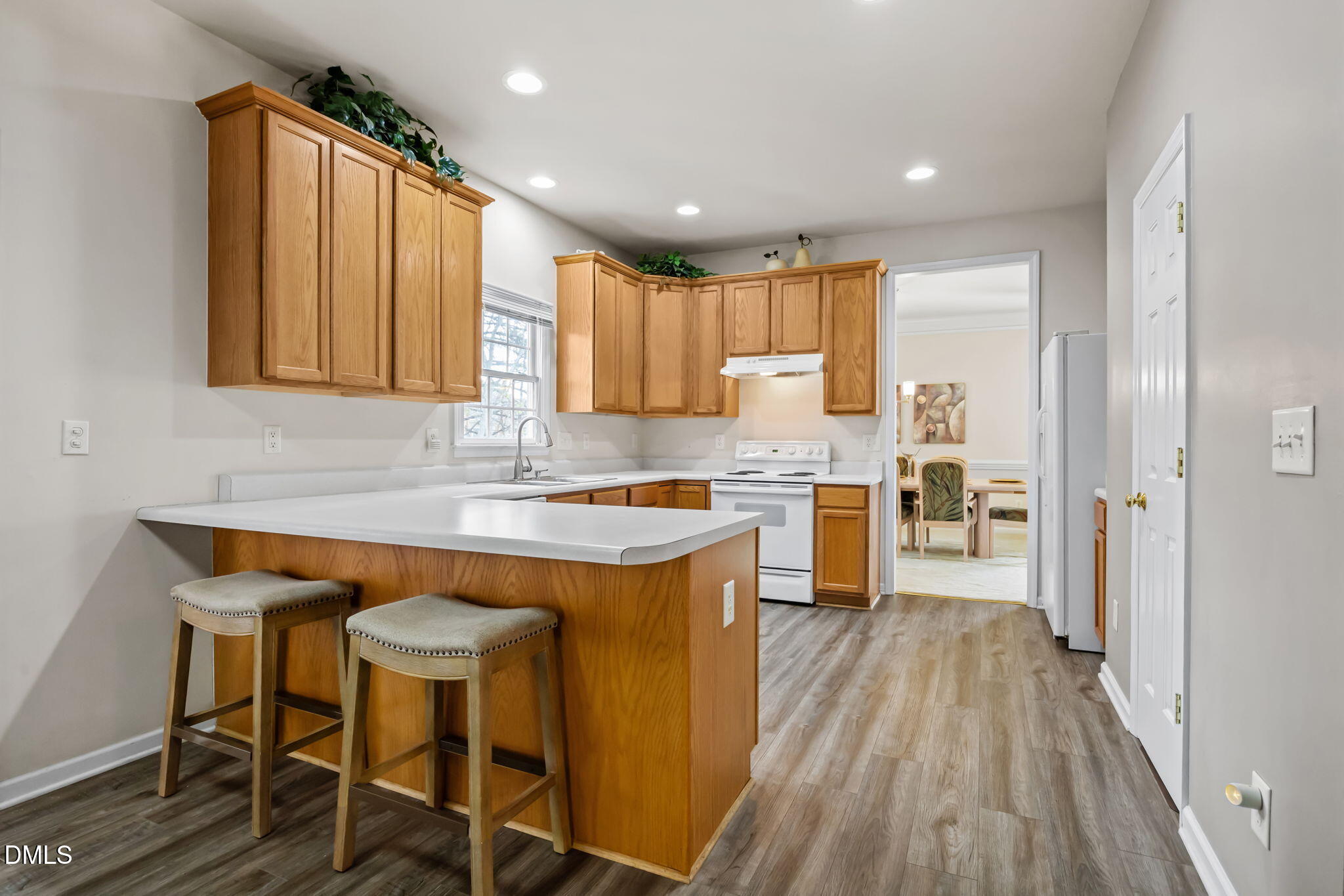 6 Upton Court Durham, NC 27713 - Photo 11 of 42 Kitchen