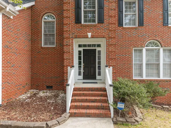 $650,000 | 6 Upton Court, Durham, NC 27713